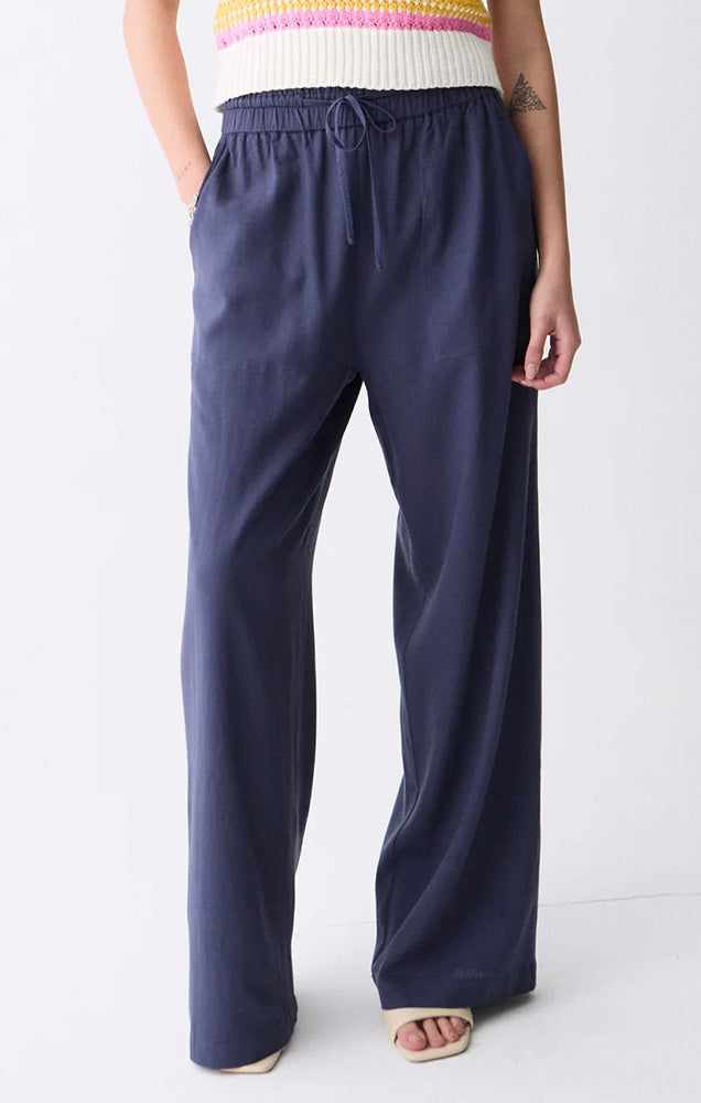 DÈLUC ROXA PANTS IN NAVY