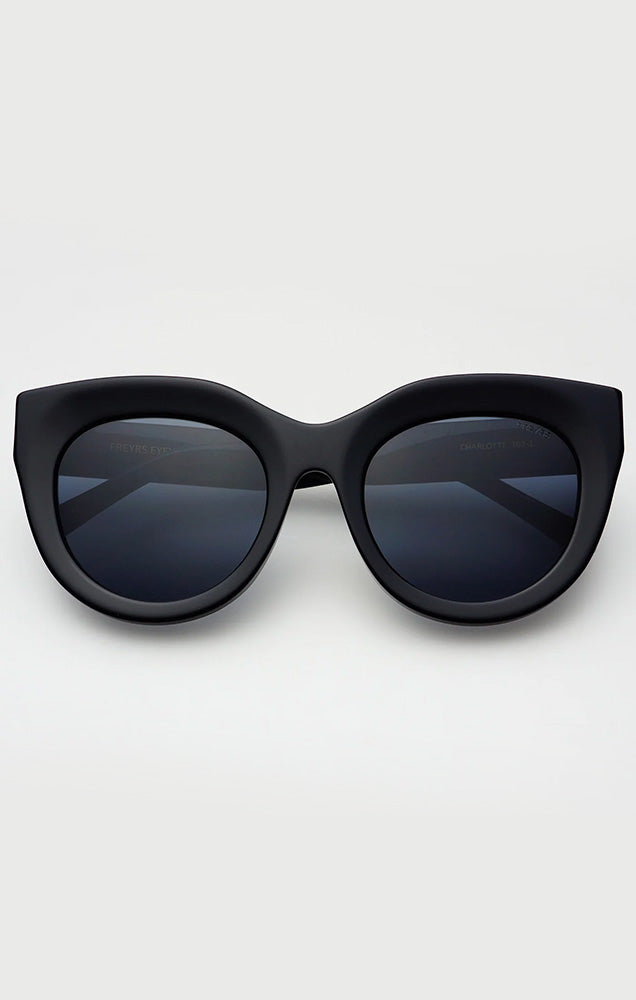 FREYRS CHARLOTTE SUNGLASSES IN BLACK