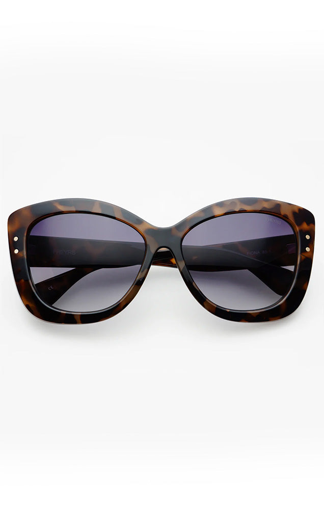 FREYRS FIONA SUNGLASSES IN TORTOISE