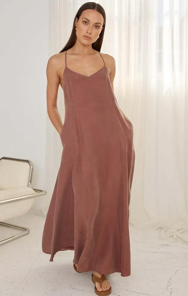 STAPLE THE LABEL VENTO MAXI DRESS
