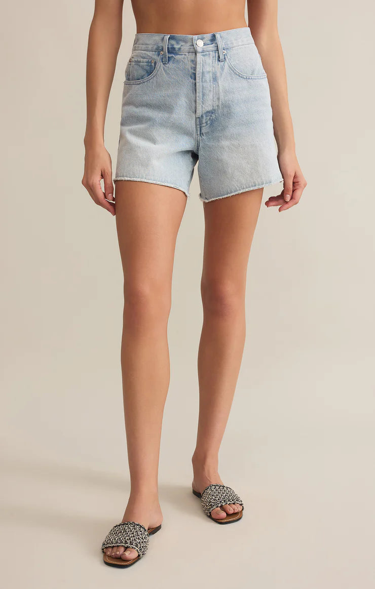Z SUPPLY EVERYDAY HI RISE DENIM SHORT IN FADED INDIGO