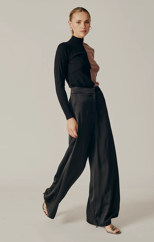 DÈLUC IRIS PANTS IN BLACK