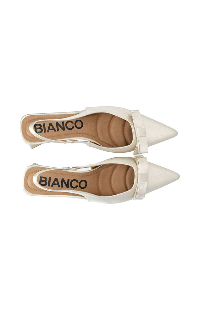 BIAMARALYN BOW SLINGBACKS IN OFF WHITE
