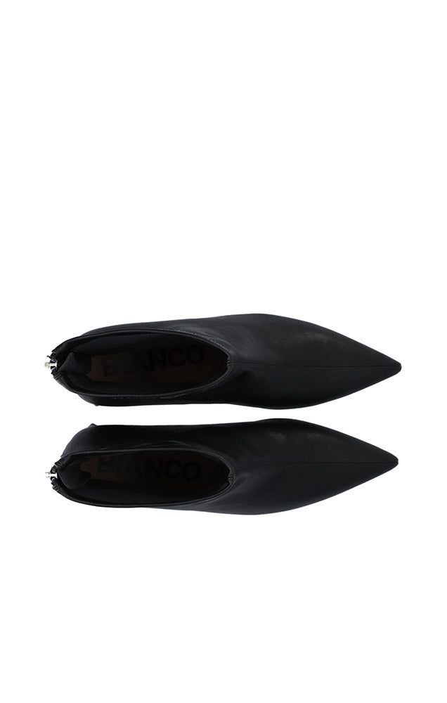 Biamaralyn Ankle Boots in Black