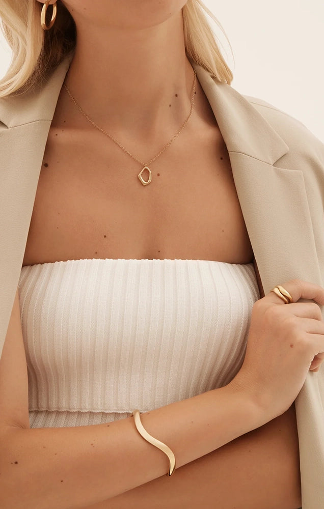 CURVES BRACELET IN GOLD