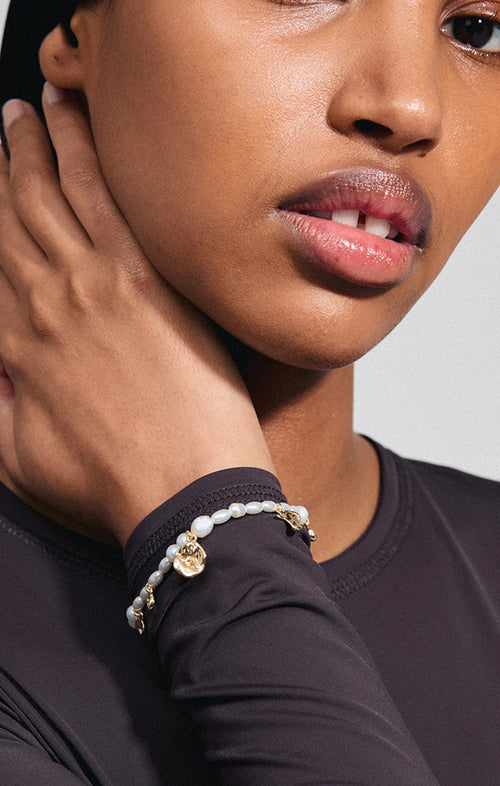 PILGRIM INTENT FRESHWATER PEARLS & PENDANTS BRACELET IN GOLD