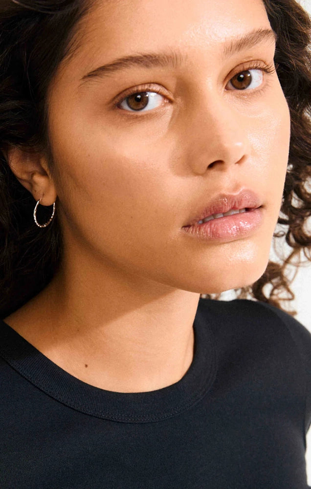 BETWEEN RECYCLED DELICATE HOOP EARRINGS IN SILVER