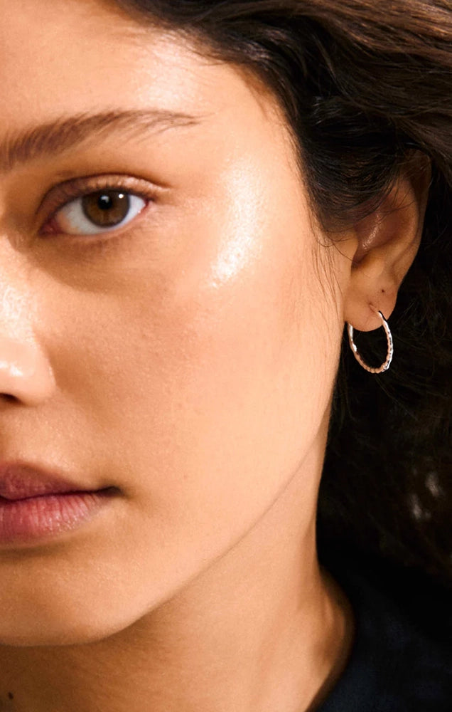 BETWEEN RECYCLED DELICATE HOOP EARRINGS IN SILVER