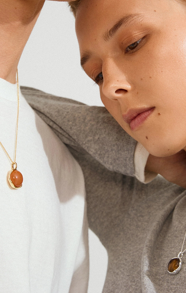 SENSE RECYCLED RED AGATE STONE PENDANT NECKLACE