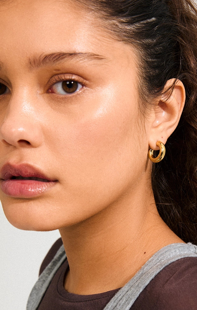 PHASE RECYCLED SMALL HOOPS IN GOLD