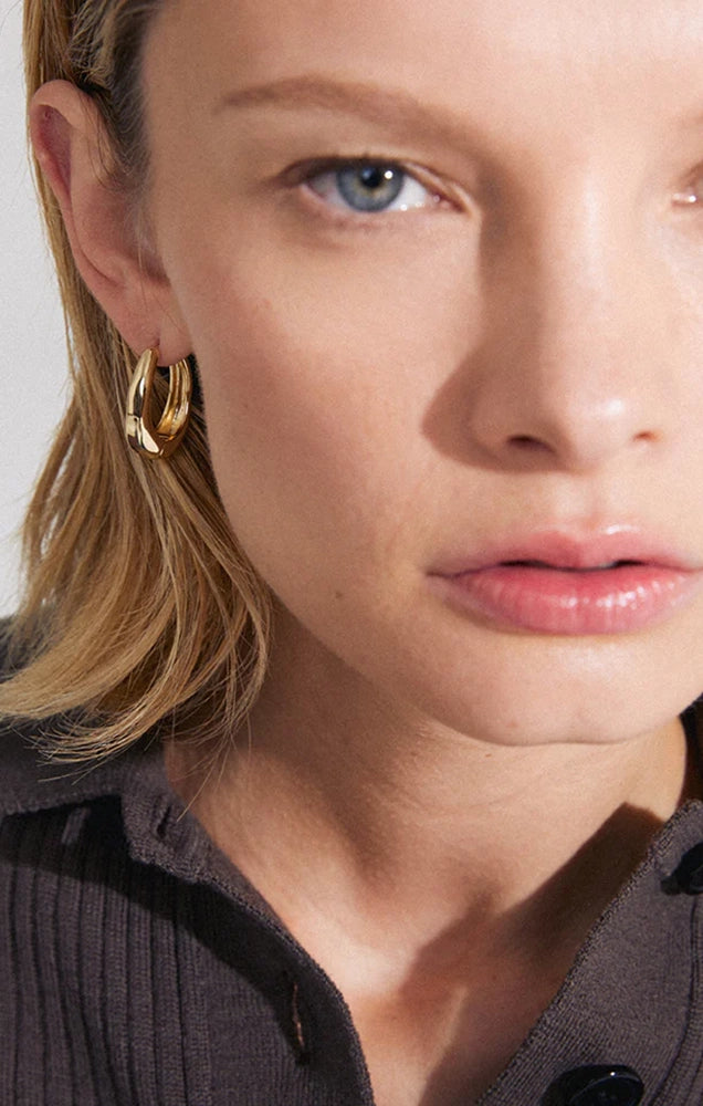 ASHER RECYCLED OVAL HOOP EARRINGS IN GOLD