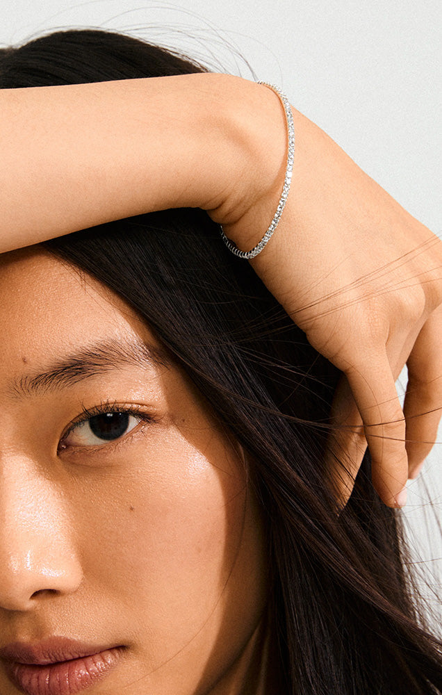 ARASH CRYSTAL BRACELET IN SILVER