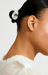 AMARIS RECYCLED DOME HAIR ELASTIC ACCESSORY IN SILVER