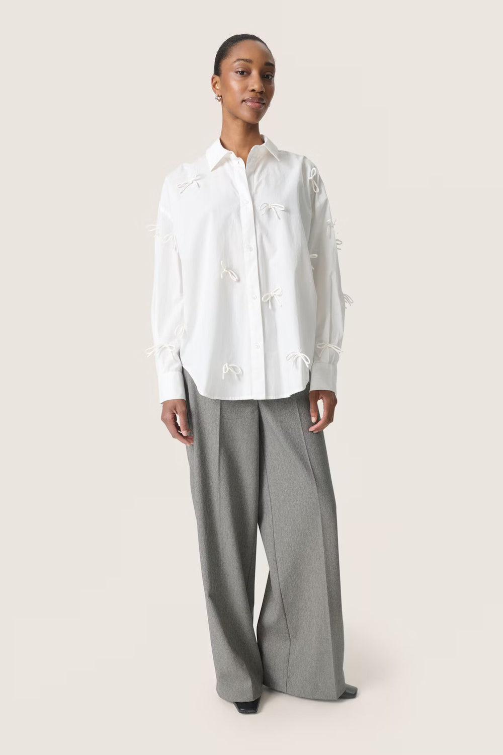 JOA BOW SHIRT