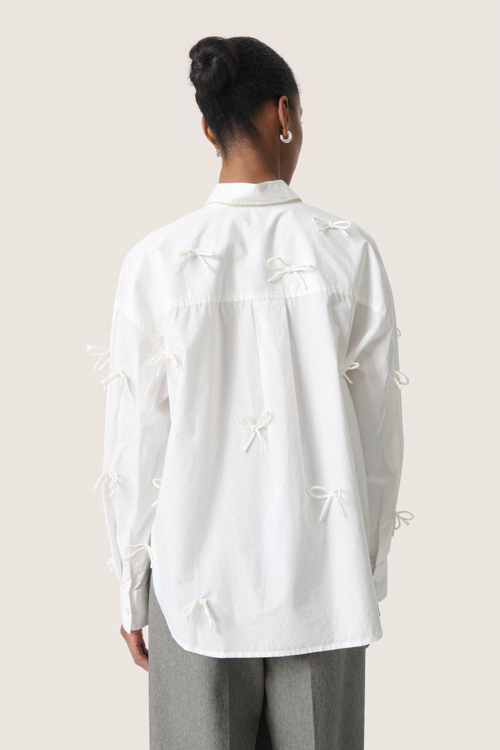 JOA BOW SHIRT