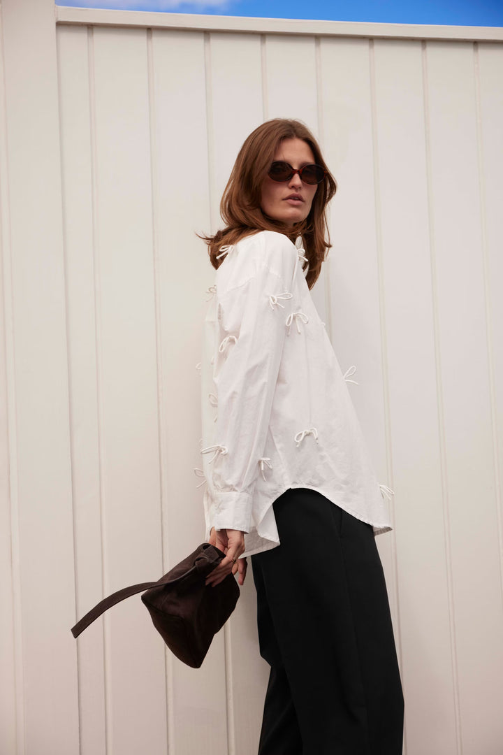 JOA BOW SHIRT