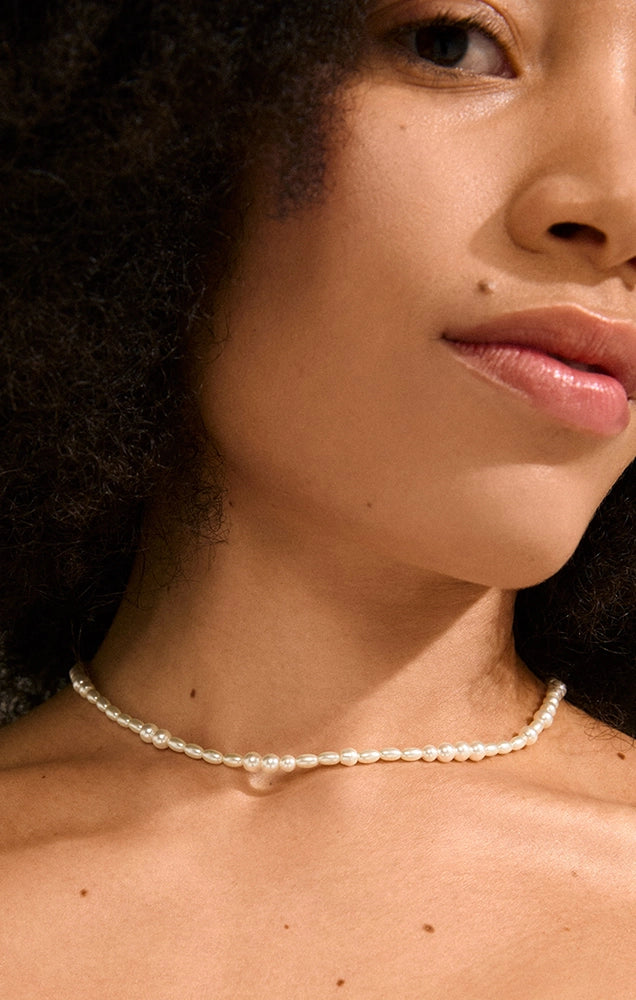 ELLIANA FRESHWATER PEARLS & GLASS BEADS NECKLACE