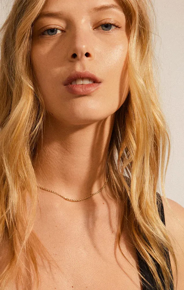 PAM NECKLACE IN GOLD