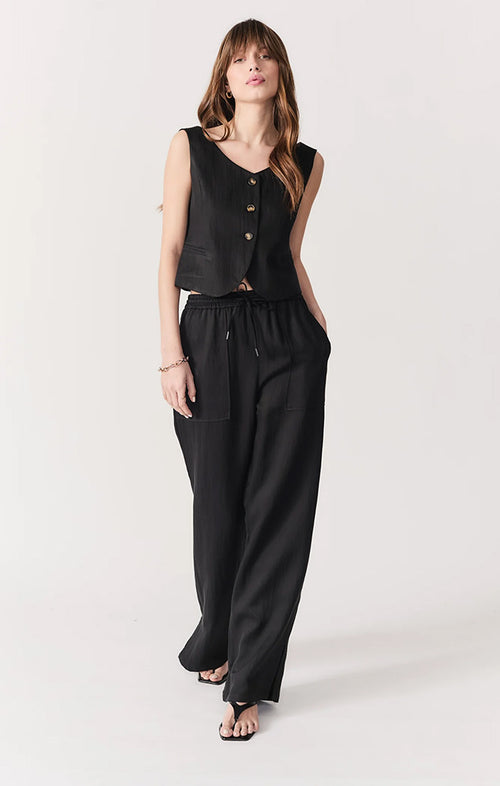 DÈLUC MAXIAL VEST TOP IN BLACK