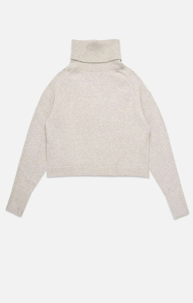 PUGLIESE TURTLENECK SWEATER IN LIGHT GREY