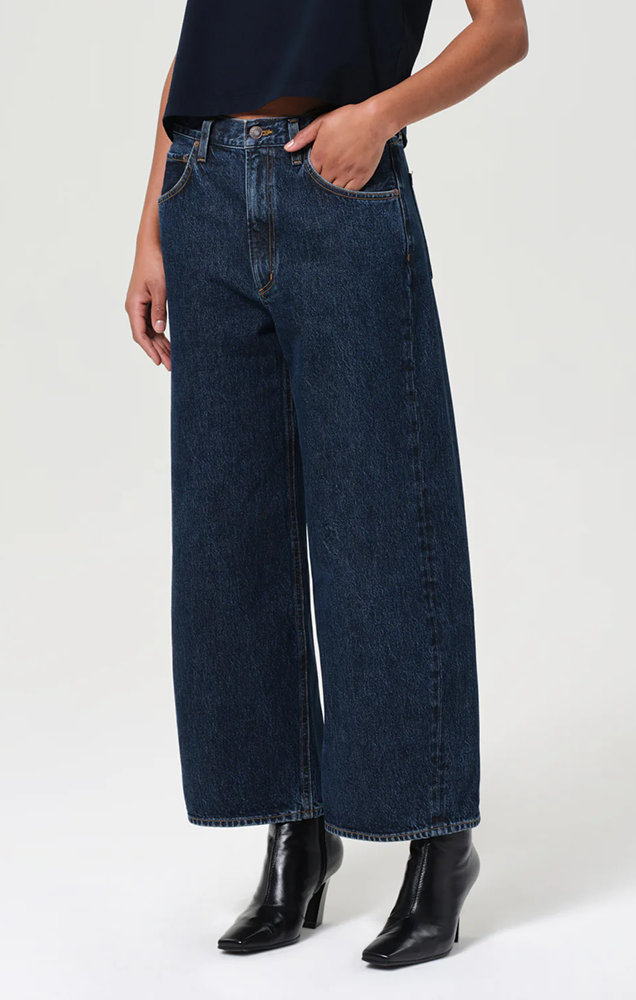 LOW CURVE CROP JEAN