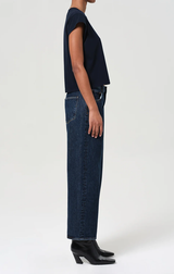 LOW CURVE CROP JEAN