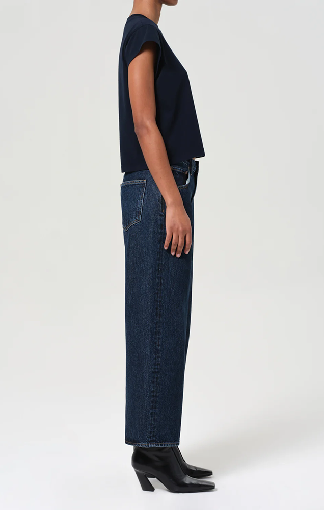 LOW CURVE CROP JEAN