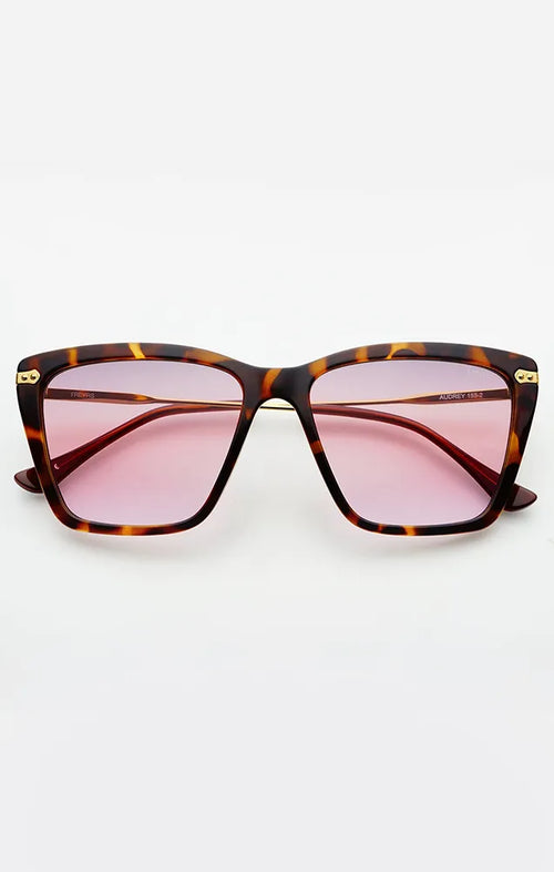 FREYRS AUDREY SUNGLASSES IN TORTOISE / PINK