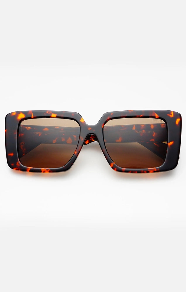CAMILLA SUNGLASSES IN BROWN TORTOISE