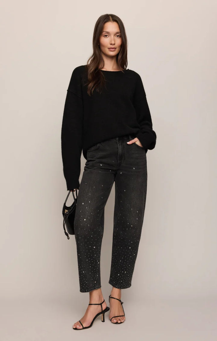 The Off Duty Mid-Rise Bowed Ankle Denim