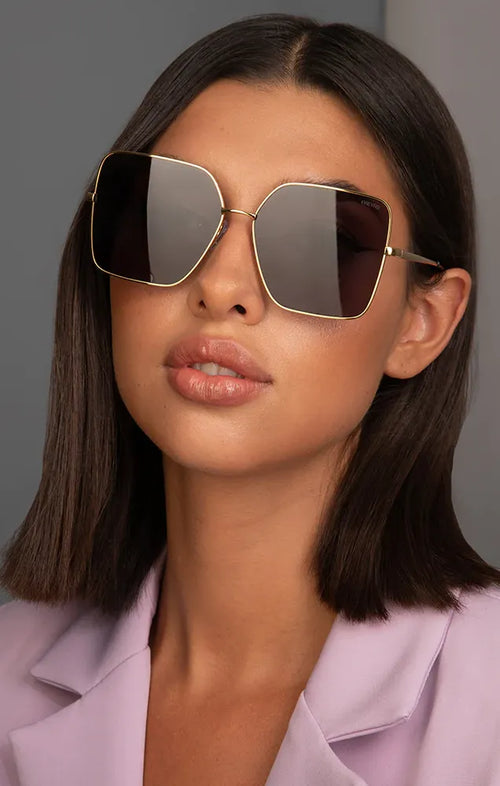 FREYRS DREAM GIRL SUNGLASSES IN GOLD / GRAY