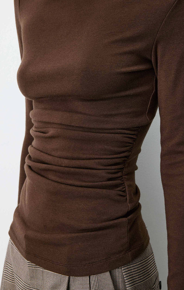 Aurygny Long-Sleeve Asymmetric Draped Top
