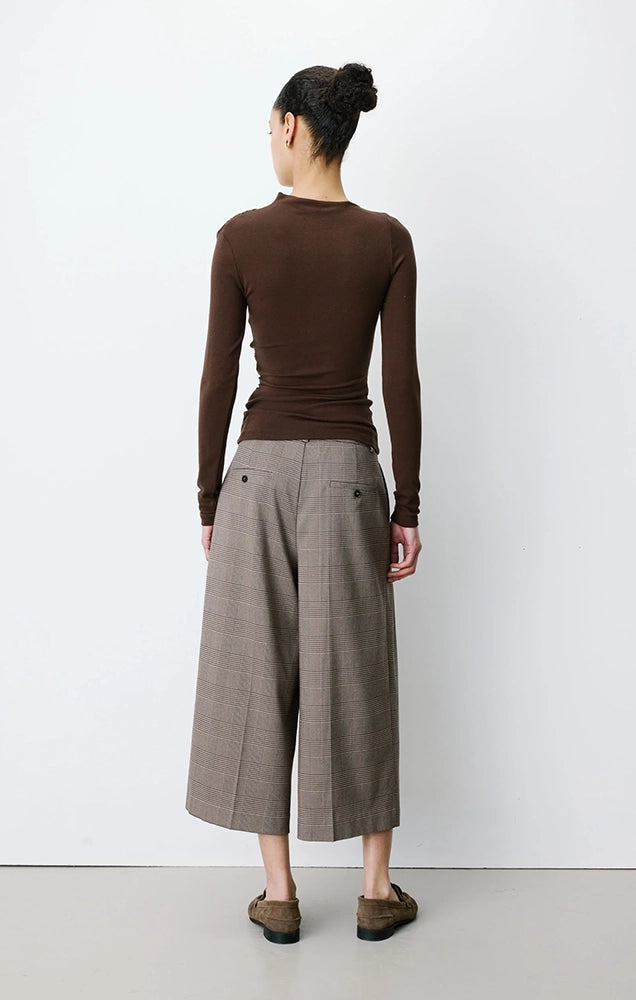 Aurygny Long-Sleeve Asymmetric Draped Top