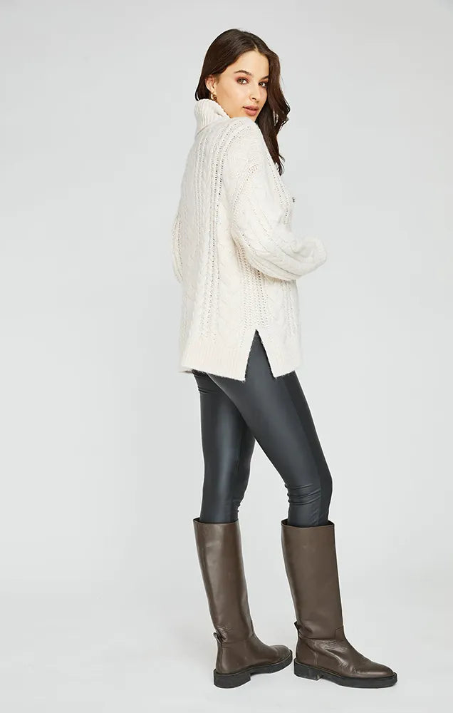 MARNIE PULLOVER SWEATER IN CREAM