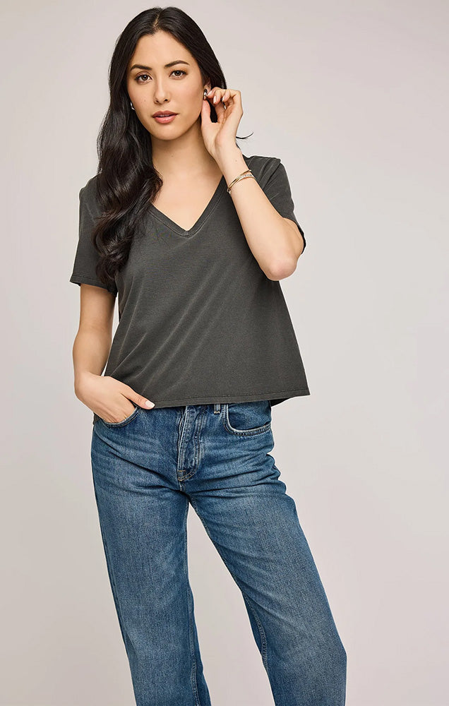 LUCY COTTON T-SHIRT IN WASHED BLACK