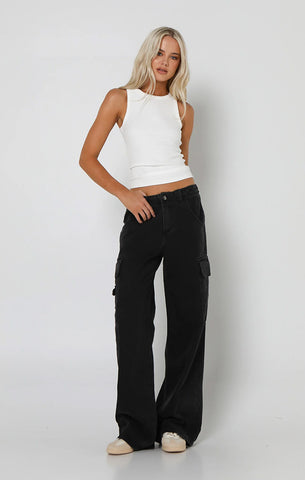 MATT & NAT JADA VEGAN SHOULDER BAG IN BLACK - ARBOR