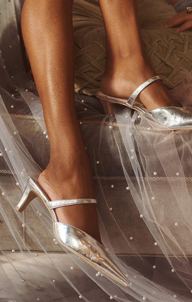KANIKA MID HEEL IN SILVER