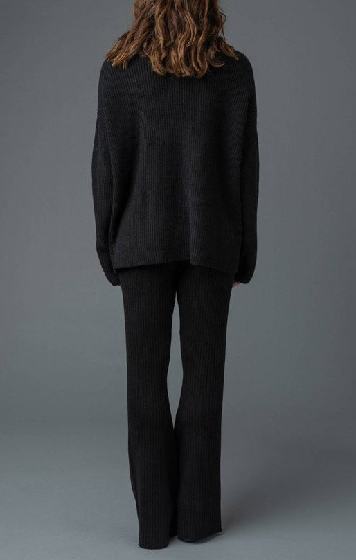 FLAT WHITE LIEVIN SWEATER PANTS