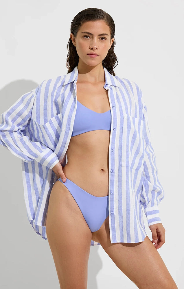 GETAWAY BUTTON DOWN IN BEACH STRIPE