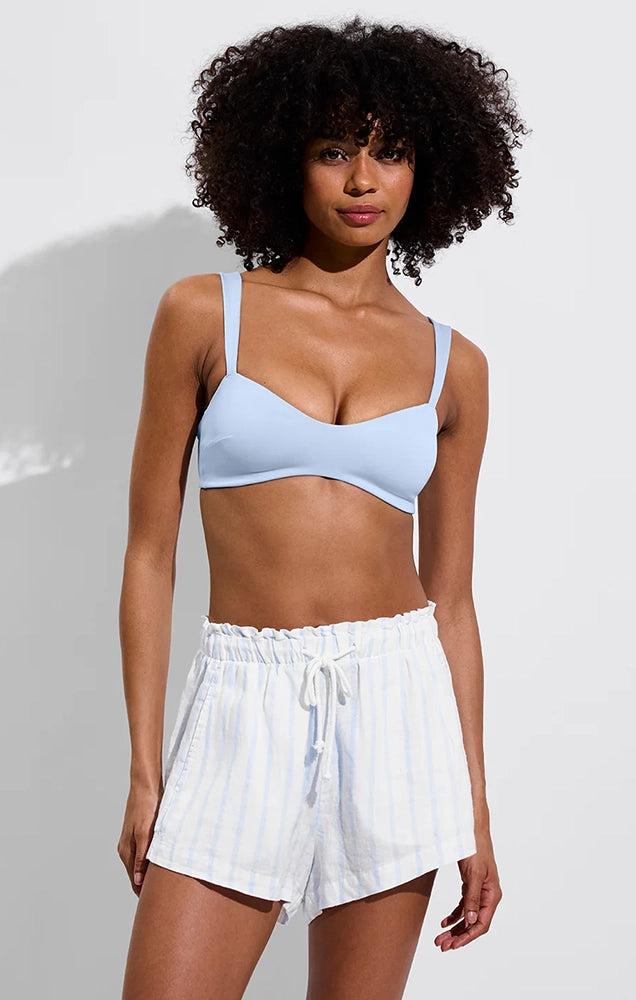 GETAWAY SHORT IN DAYBREAK STRIPE