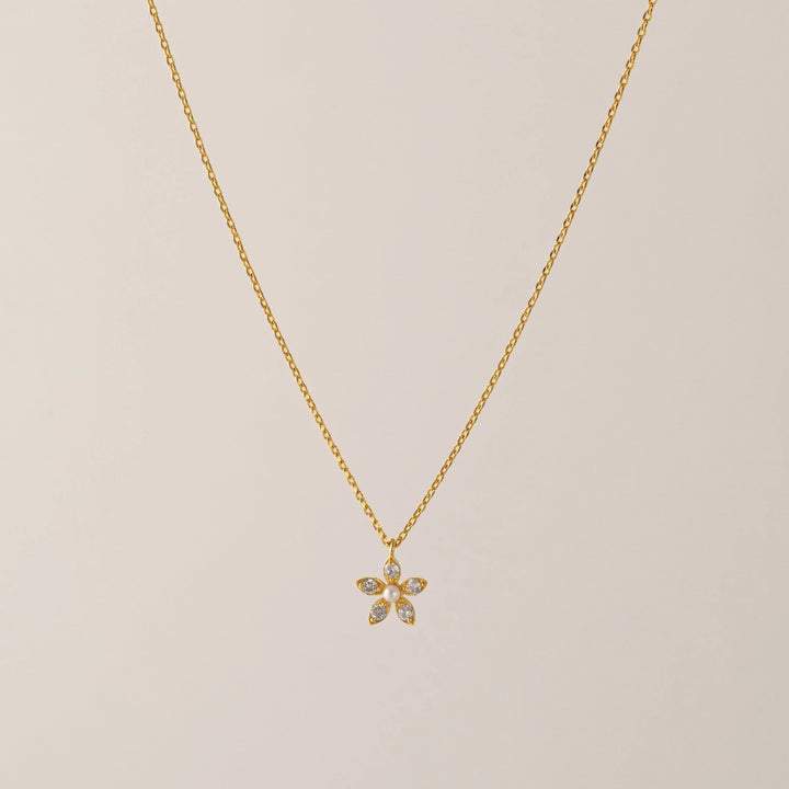 LILY NECKLACE