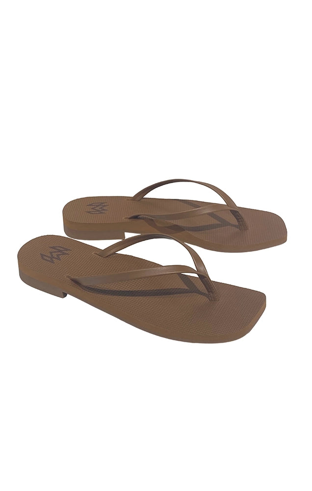 LOLA SANDAL IN SIENNA