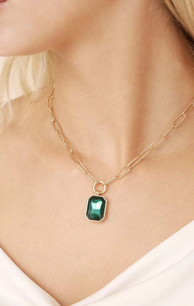 Deco Pendant Necklace