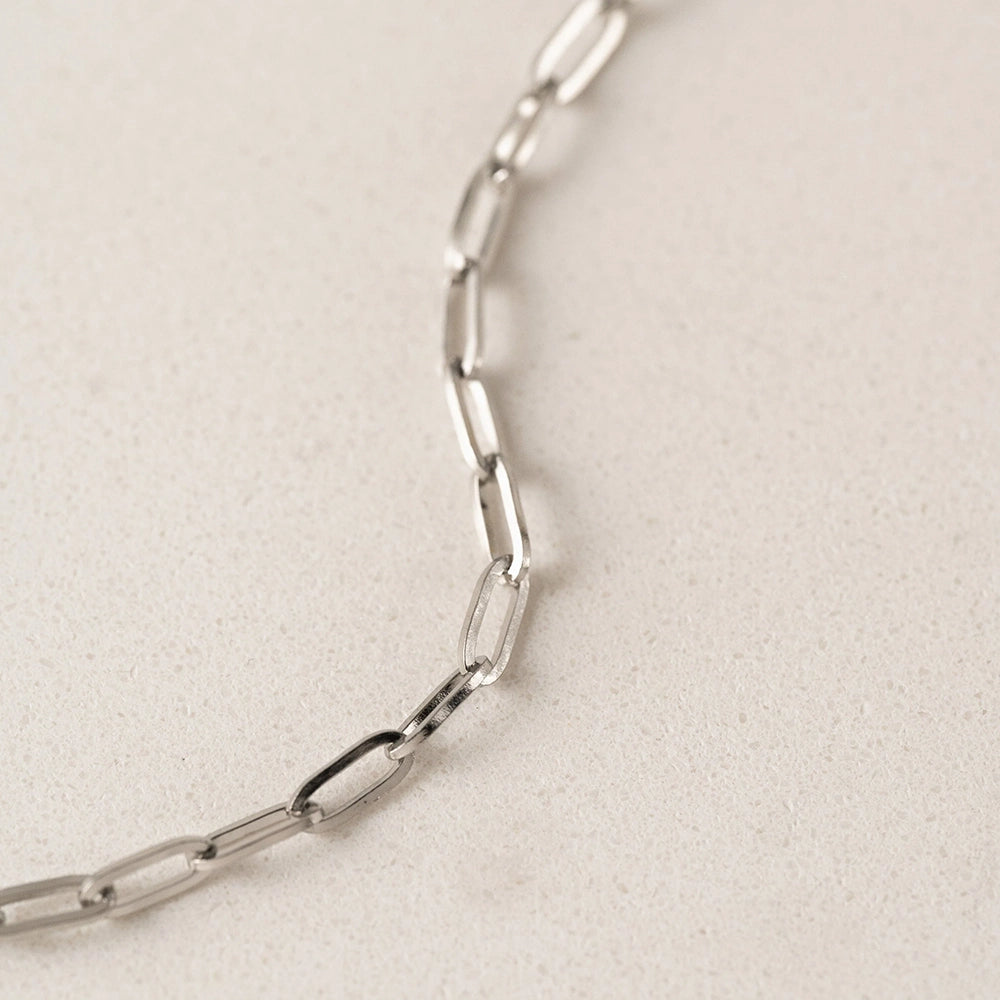 PAPERCLIP CHAIN BRACELET IN SILVER