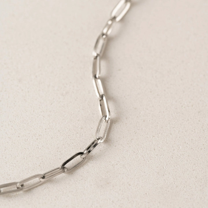 PAPERCLIP CHAIN BRACELET IN SILVER