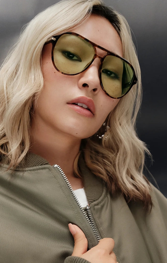 Day One Sunglasses in Amber Tort/Zest