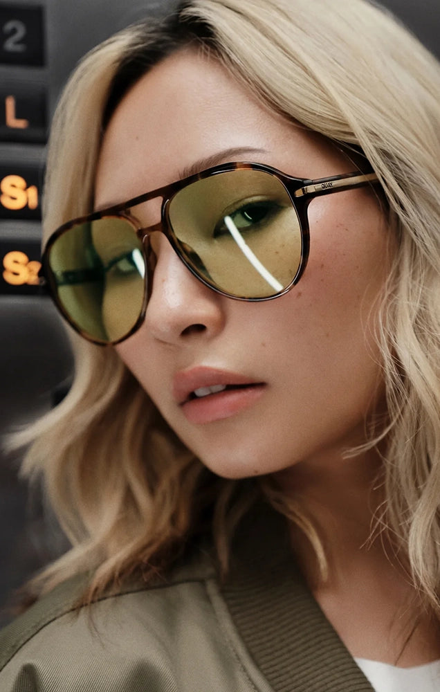 Day One Sunglasses in Amber Tort/Zest