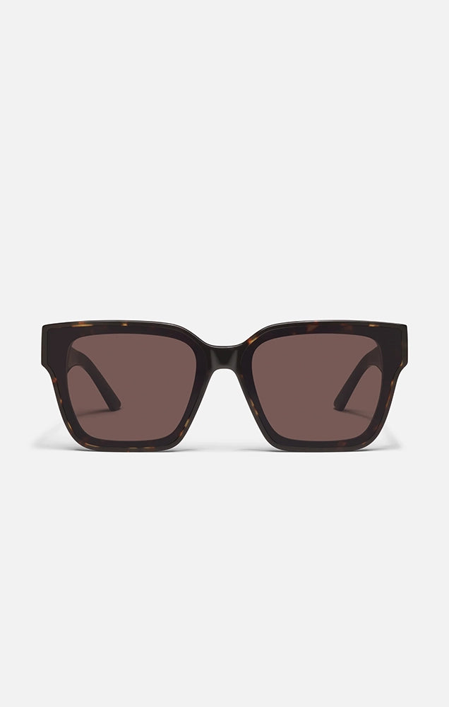 DRIVE IN IN DARK TORT/BROWN
