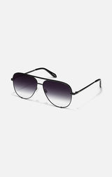 HIGH KEY IN BLACK/FADE