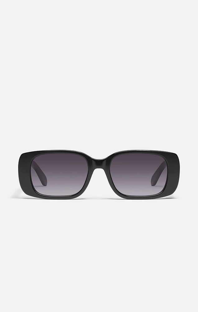 KARMA IN BLACK/SMOKE